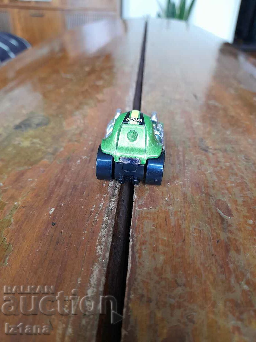 Delivery of Old car, stroller