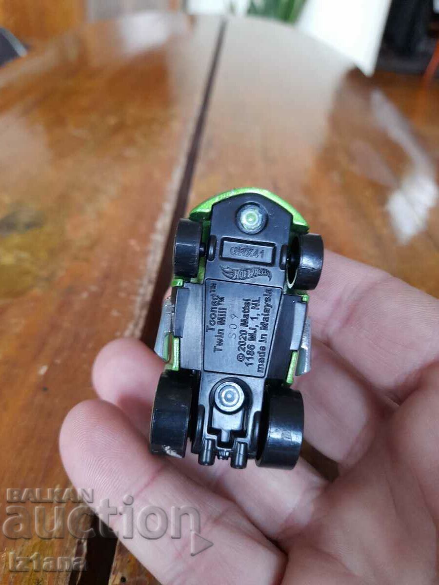 Old car, stroller - 5