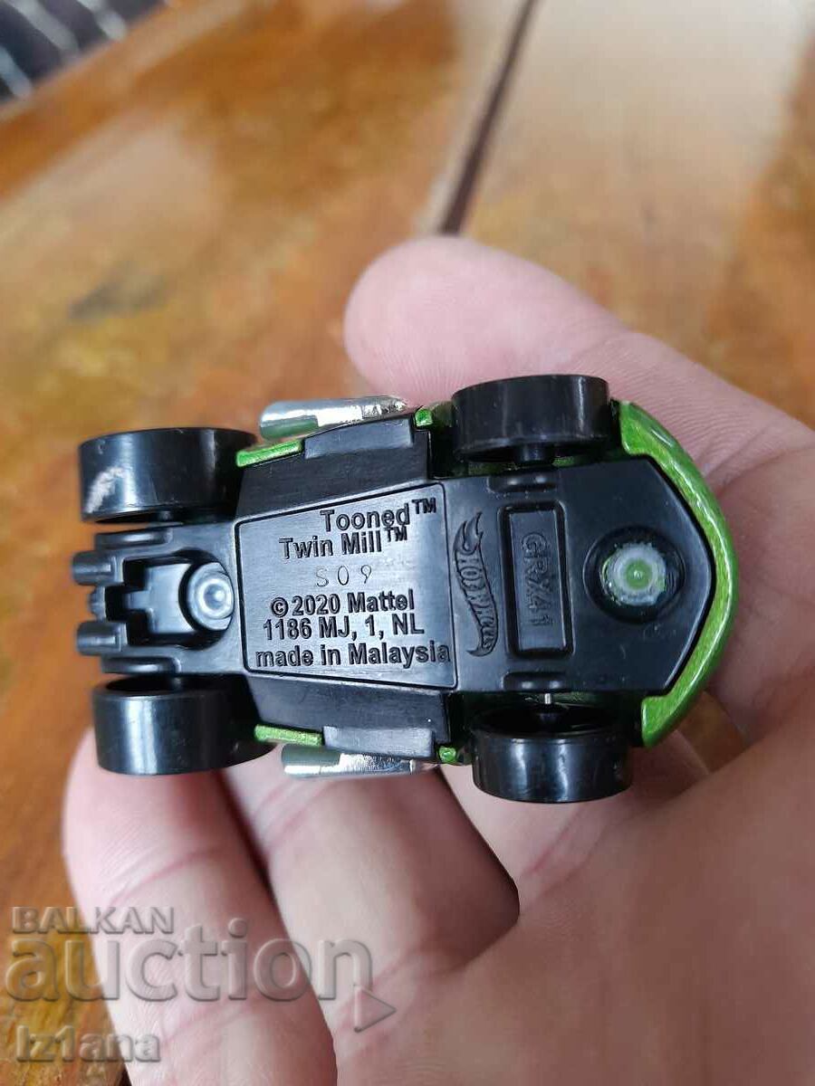 Old car, stroller - 6