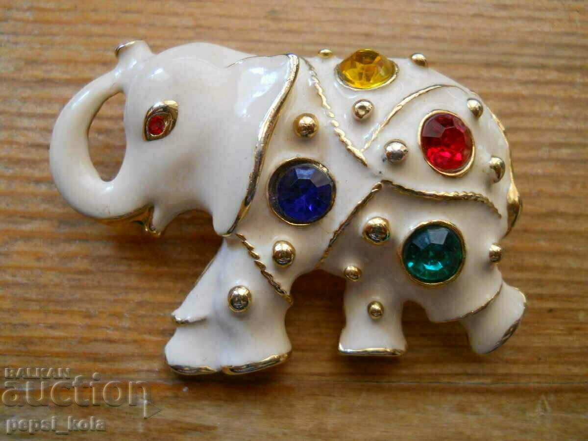 brooch - elephant (enamel)