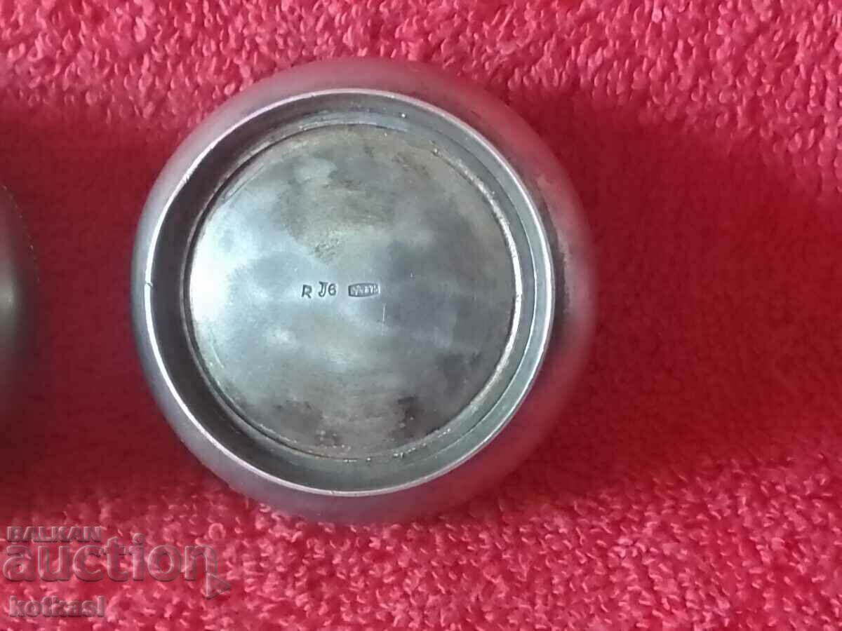 Lot of two silver spice jars marks 875 - 5 Lot of two silver spice jars marks 875 - 5