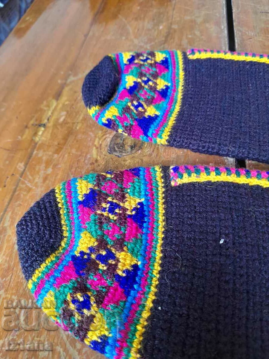 Old rugs, rugs with price 27.00 BGN | € 13.80 Old rugs, rugs with price 27.00 BGN | € 13.80