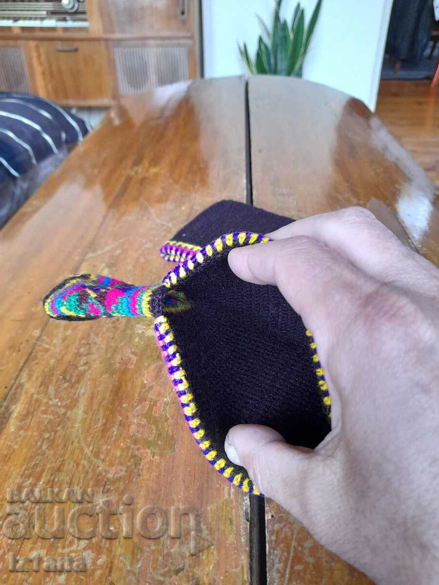 Delivery of Old rugs, rugs Delivery of Old rugs, rugs