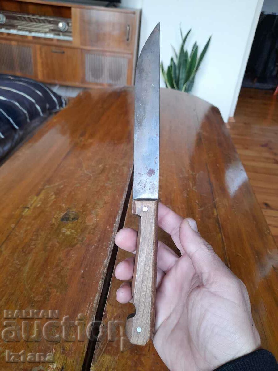 Auction An old knife Auction An old knife