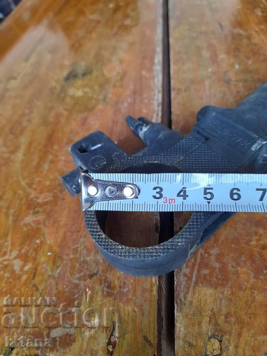 Delivery of Old drill handle Delivery of Old drill handle