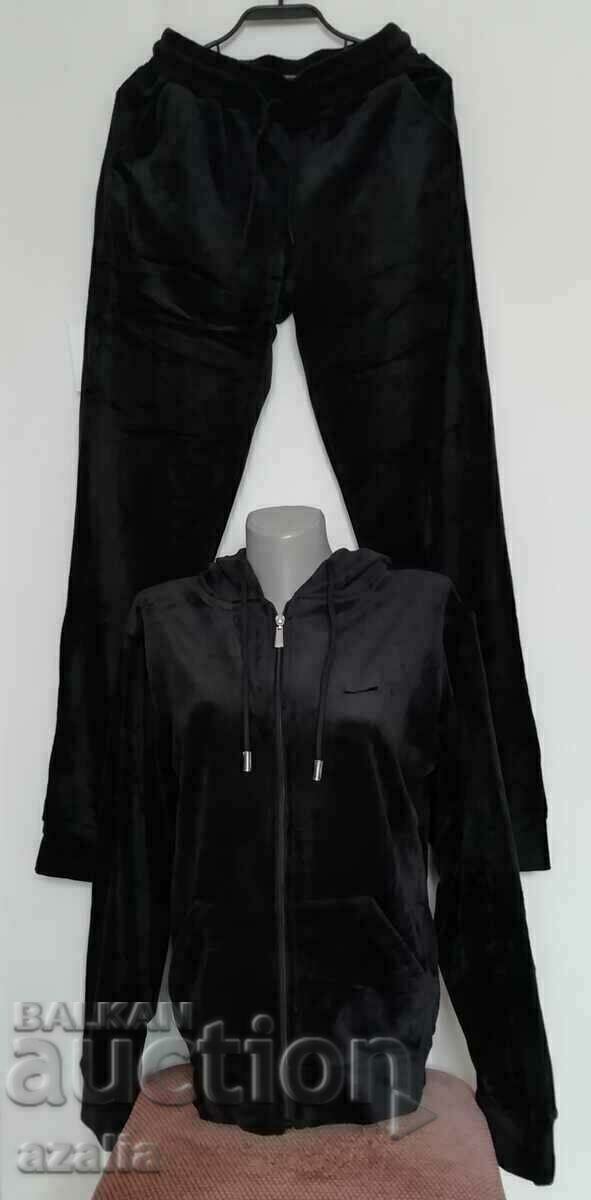 New women's tracksuit, black, with hood, 85% cotton