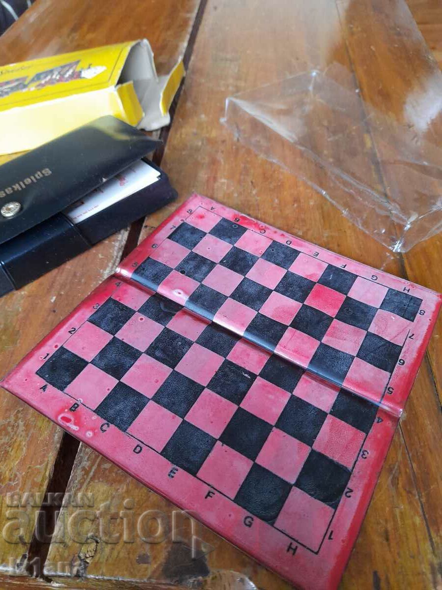 Old game chess, checkers, cards Spielkassette - 7 Old game chess, checkers, cards Spielkassette - 7