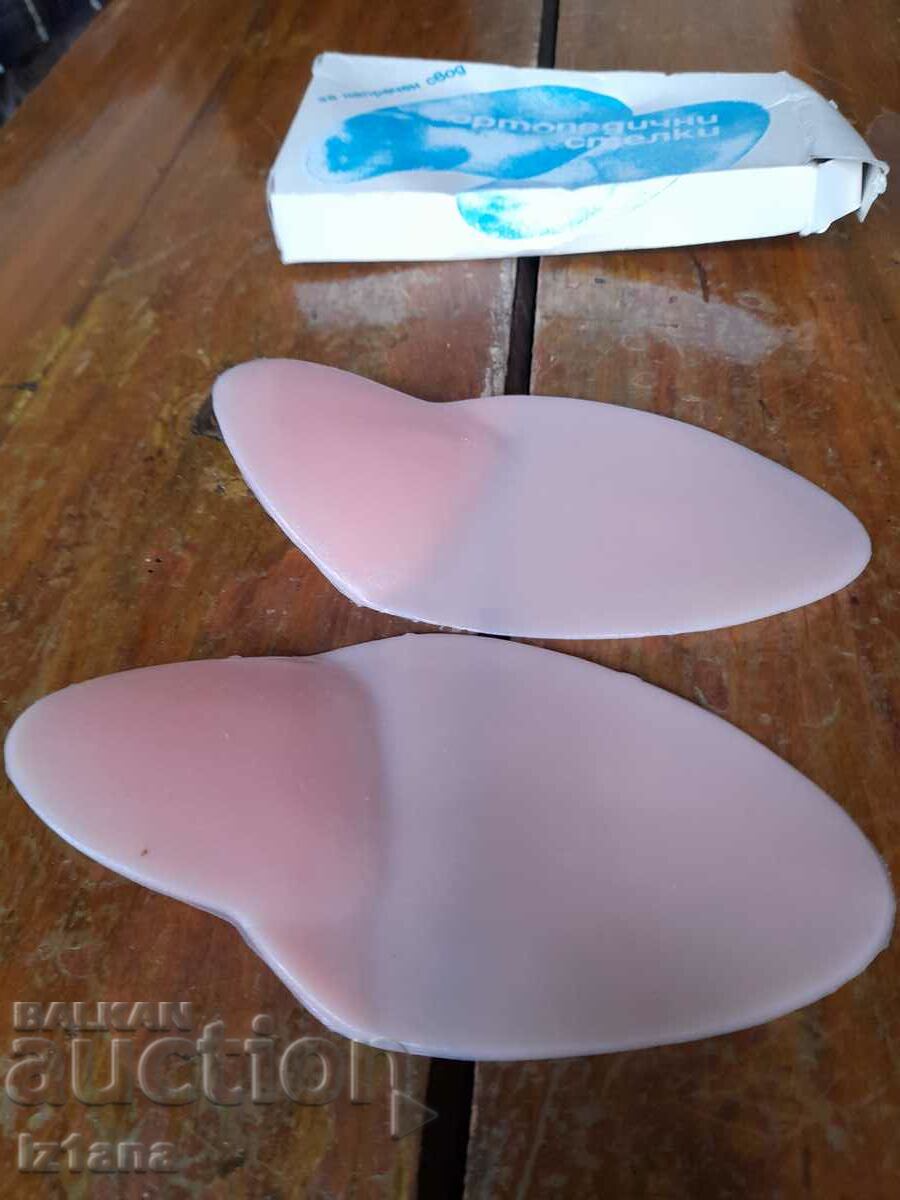 Auction Old orthopedic insoles Auction Old orthopedic insoles