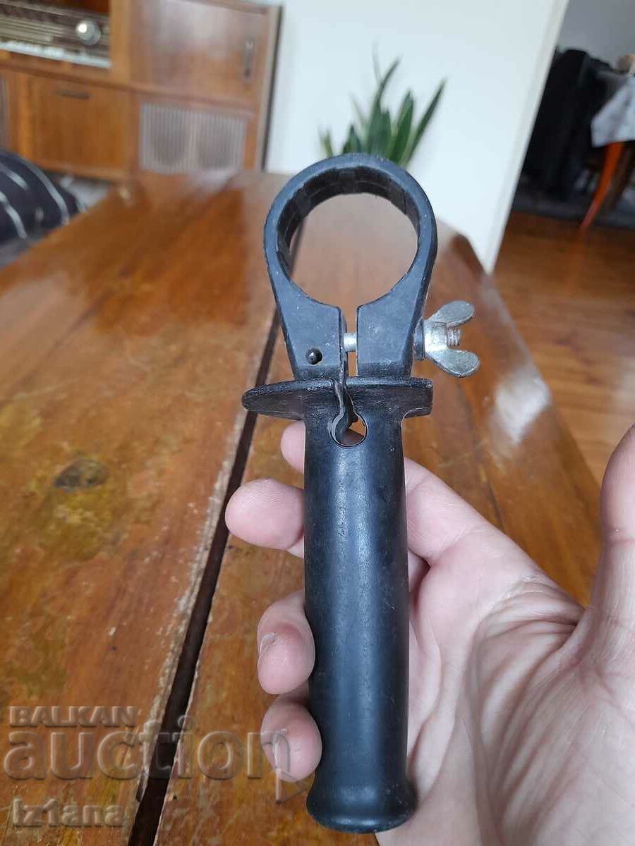 Auction Old drill handle Auction Old drill handle