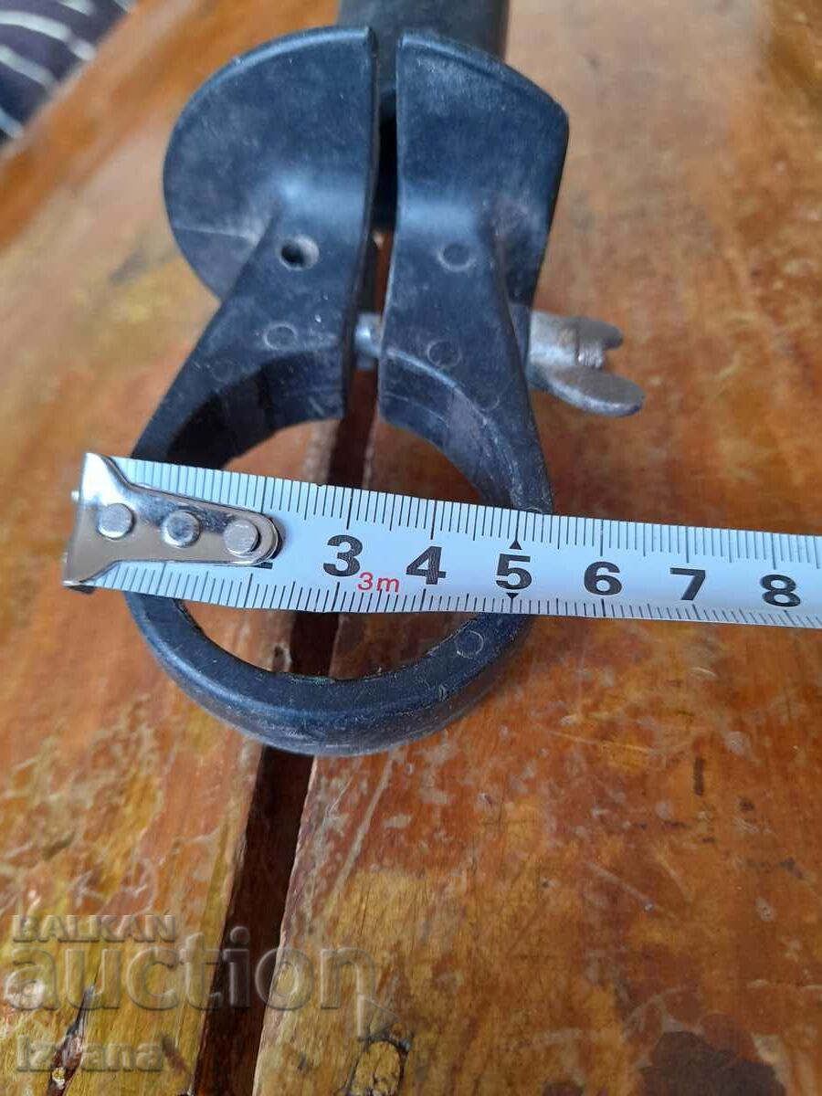 Delivery of Old drill handle Delivery of Old drill handle