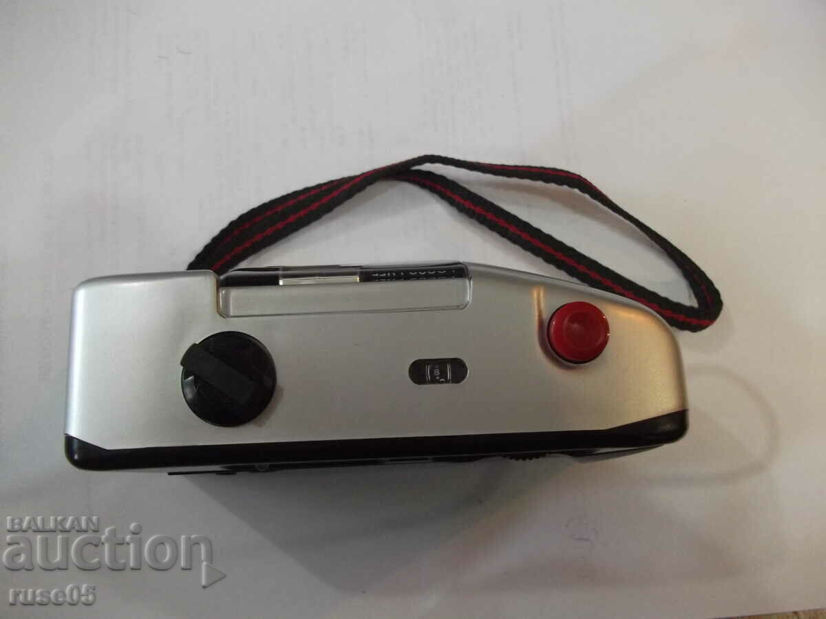 Auction Camera "SKINA - SK-102" - 32 working Auction Camera "SKINA - SK-102" - 32 working