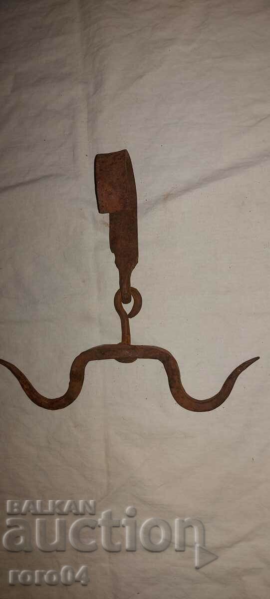 HOOK - WROUGHT IRON - 6