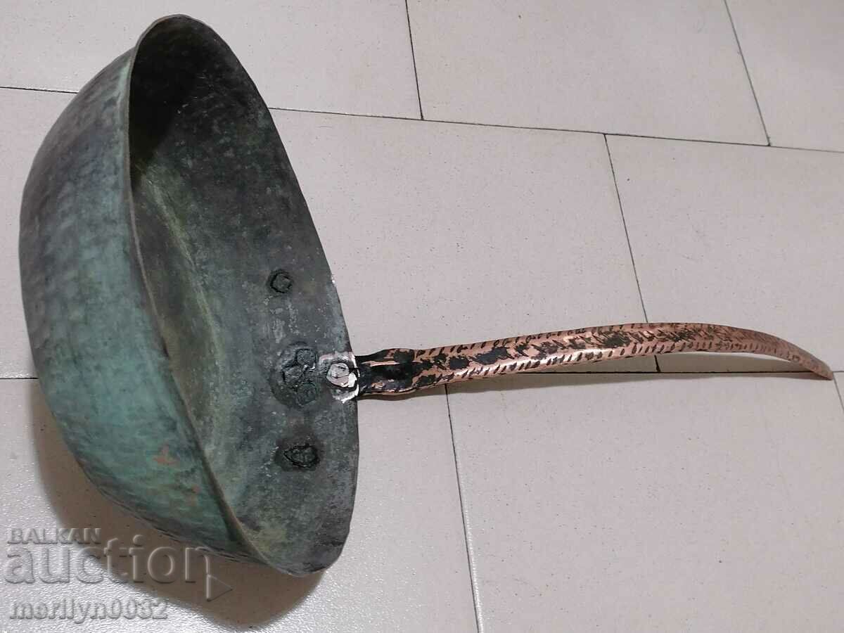 Παλιό χάλκινο ταψί, χαλκός, δίσκος, χάλκινο δοχείο με τιμή 89.00 BGN | € 45.50 Παλιό χάλκινο ταψί, χαλκός, δίσκος, χάλκινο δοχείο με τιμή 89.00 BGN | € 45.50