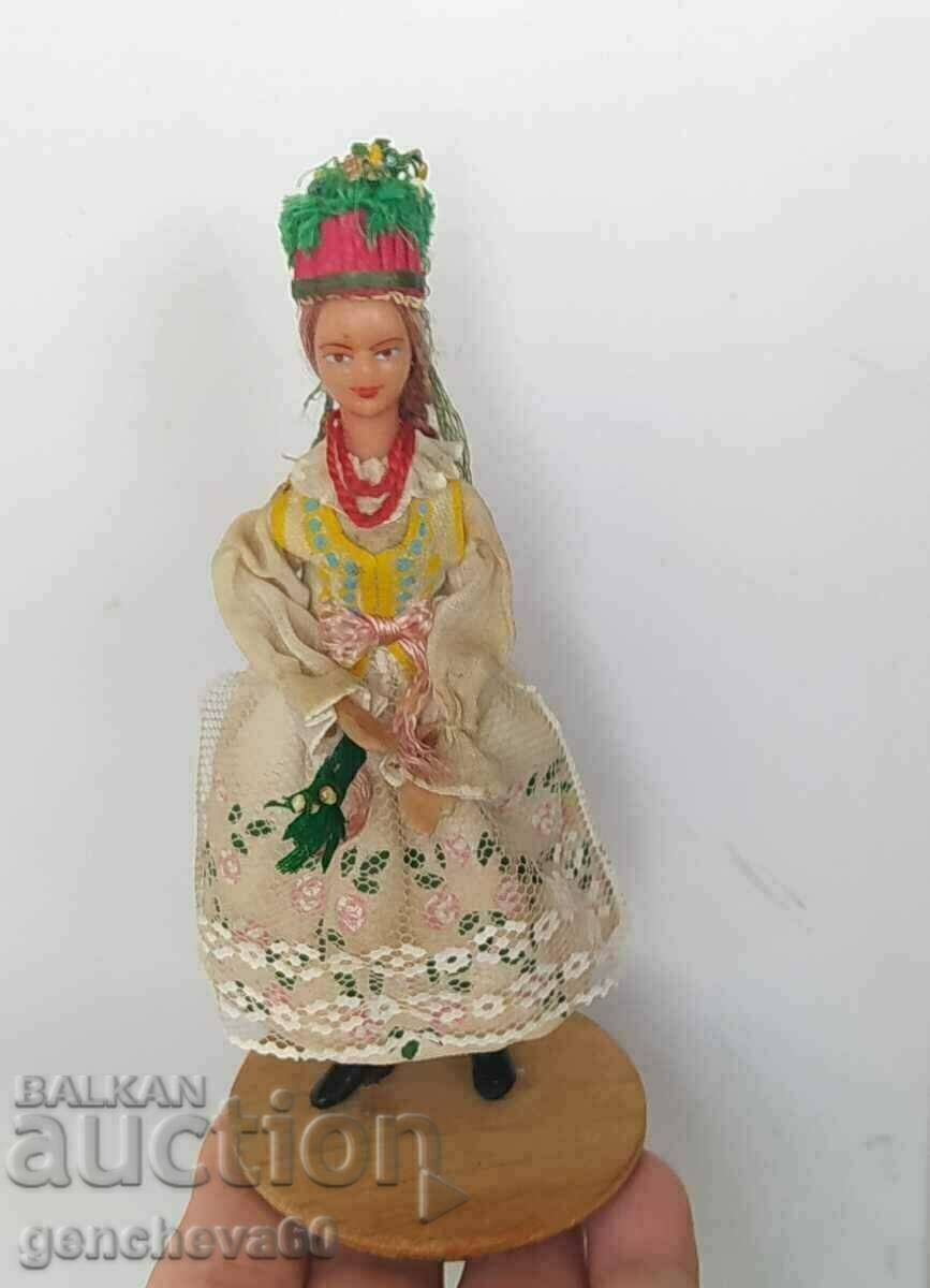 Retro Polish doll in folk costume with price 12.00 BGN | € 6.14 Retro Polish doll in folk costume with price 12.00 BGN | € 6.14
