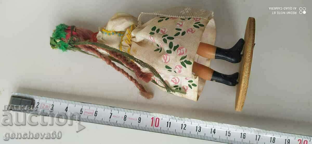 Retro Polish doll in folk costume - 7