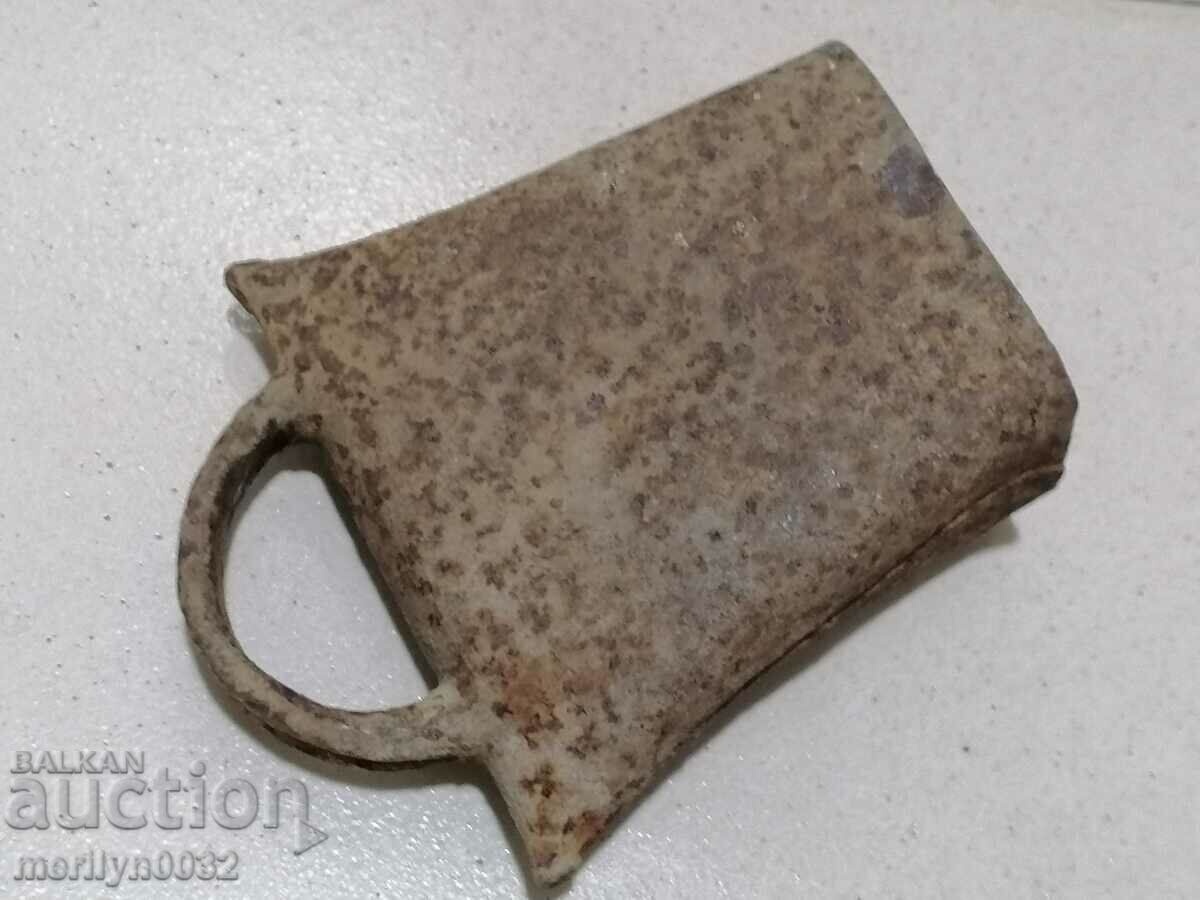 Old clapper, chan, tumbler bell - 6 Old clapper, chan, tumbler bell - 6