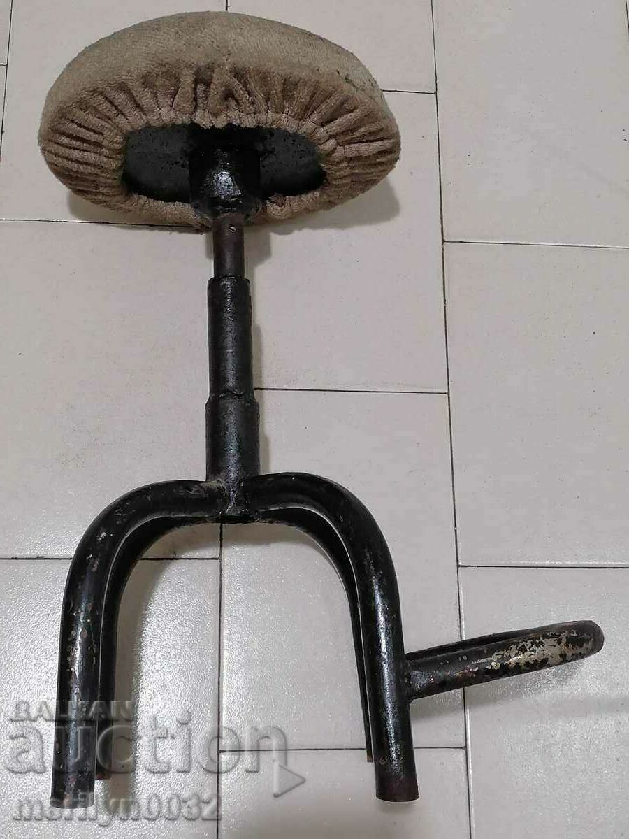 Auction Old industrial chair screw chair 1960s NRB Auction Old industrial chair screw chair 1960s NRB