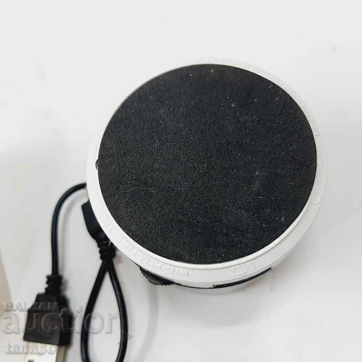 Small portable Bluetooth speaker (8.1) with price 10.00 BGN | € 5.11 Small portable Bluetooth speaker (8.1) with price 10.00 BGN | € 5.11
