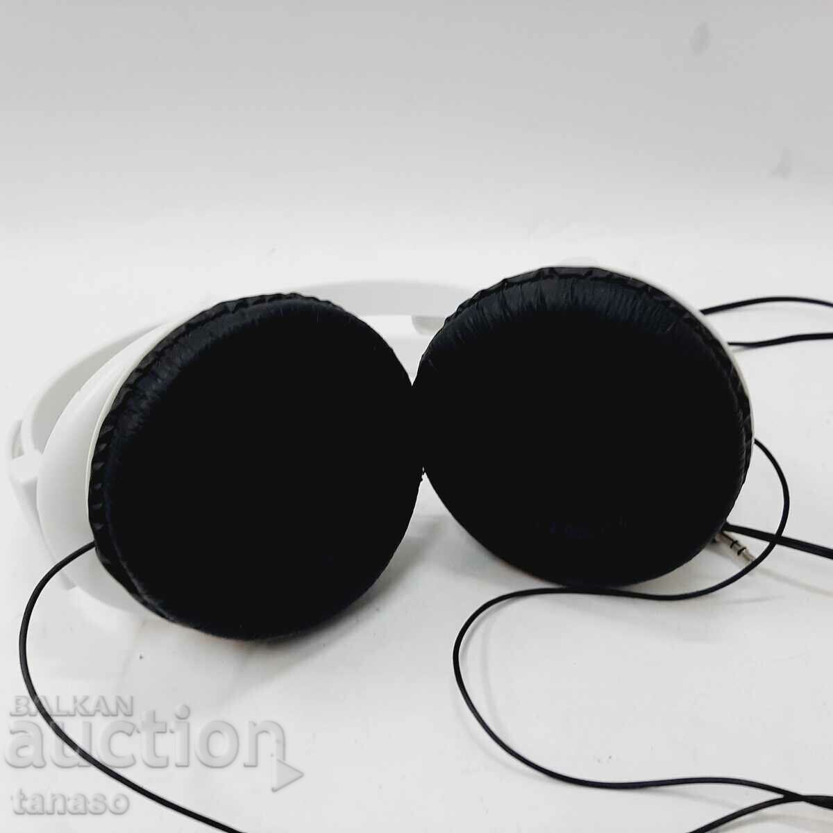Слушалки(14.5) с цена 15.00 лв. | € 7.67 Слушалки(14.5) с цена 15.00 лв. | € 7.67