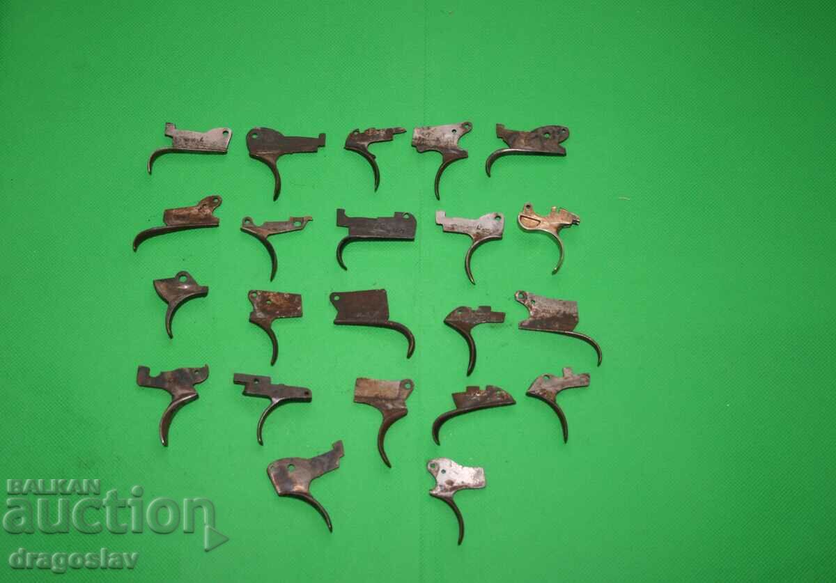Lot of triggers for hunting rifles 22 pieces