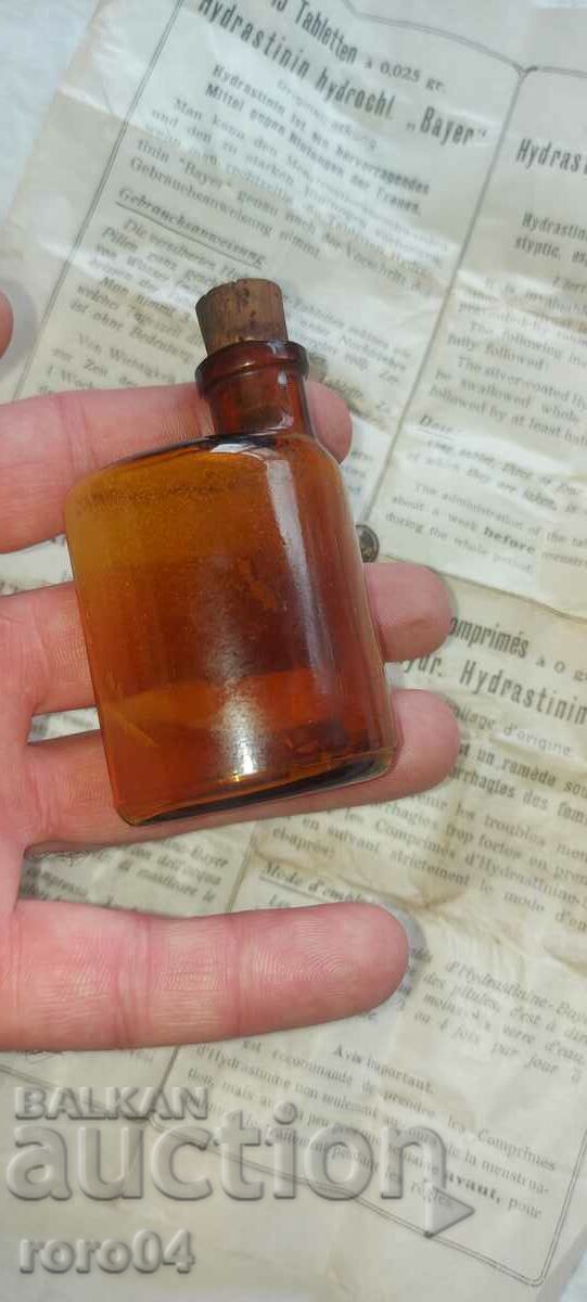MEDICINE - BOTTLE - BROCHURE - WWI with price € 17.99 | 35.19 BGN
