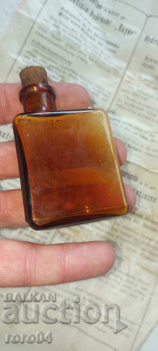 Auction  MEDICINE - BOTTLE - BROCHURE - WWI