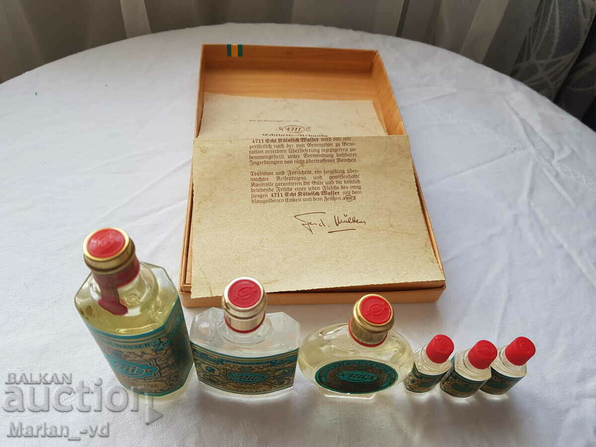 Delivery of Collection of old colognes No. 4711 ECHT KOLNISCH WASSER Delivery of Collection of old colognes No. 4711 ECHT KOLNISCH WASSER