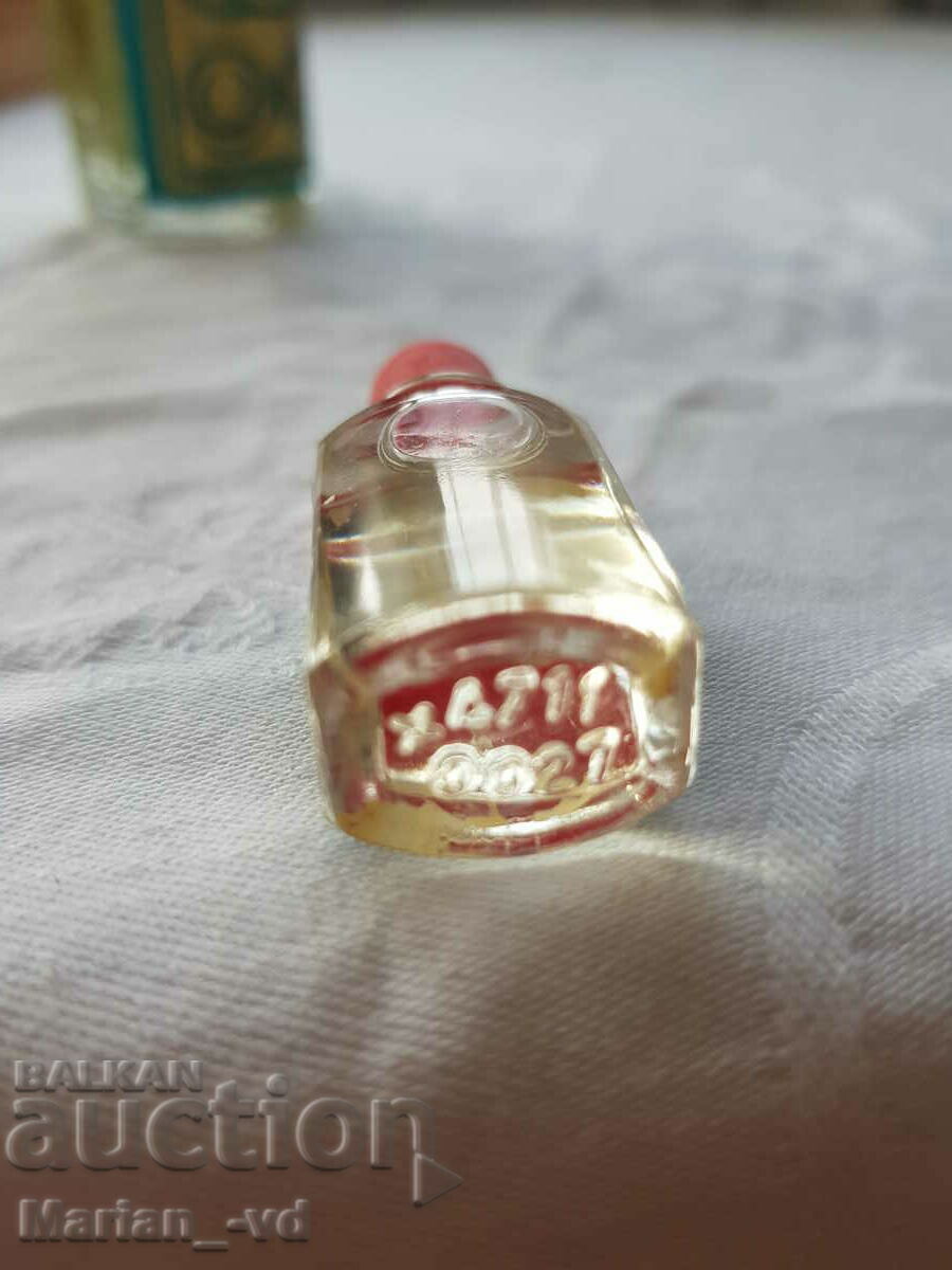 Collection of old colognes No. 4711 ECHT KOLNISCH WASSER - 5 Collection of old colognes No. 4711 ECHT KOLNISCH WASSER - 5