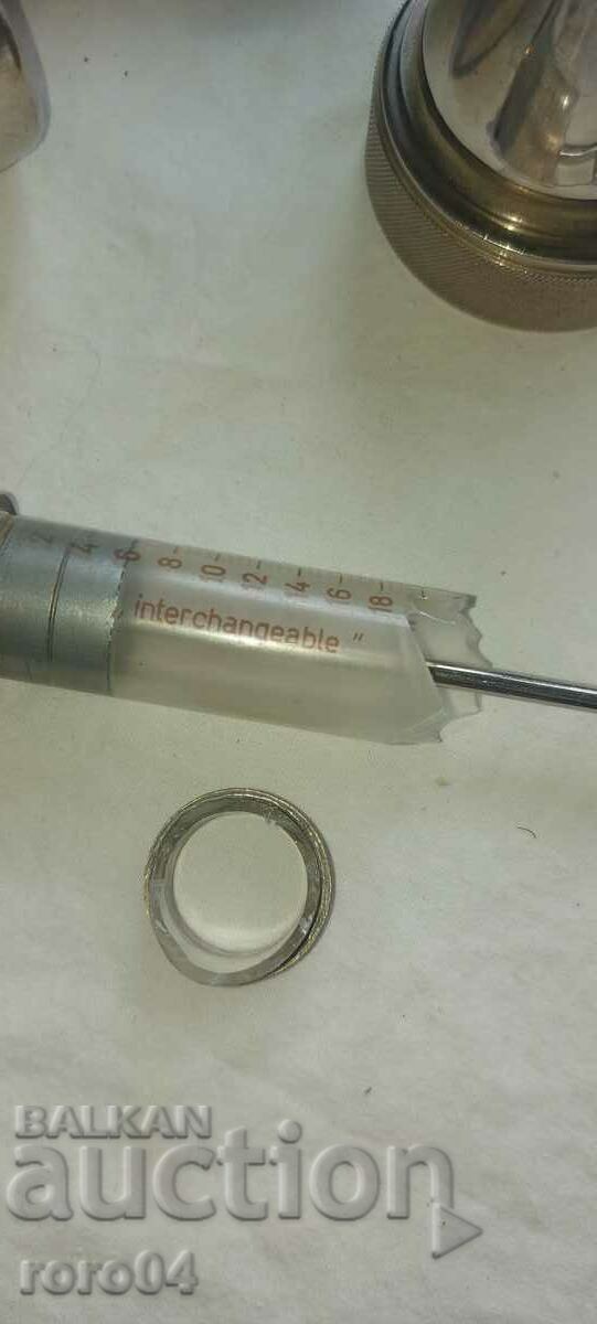 SYRINGE - STERILIZATION CONTAINER with price 27.00 BGN | € 13.80