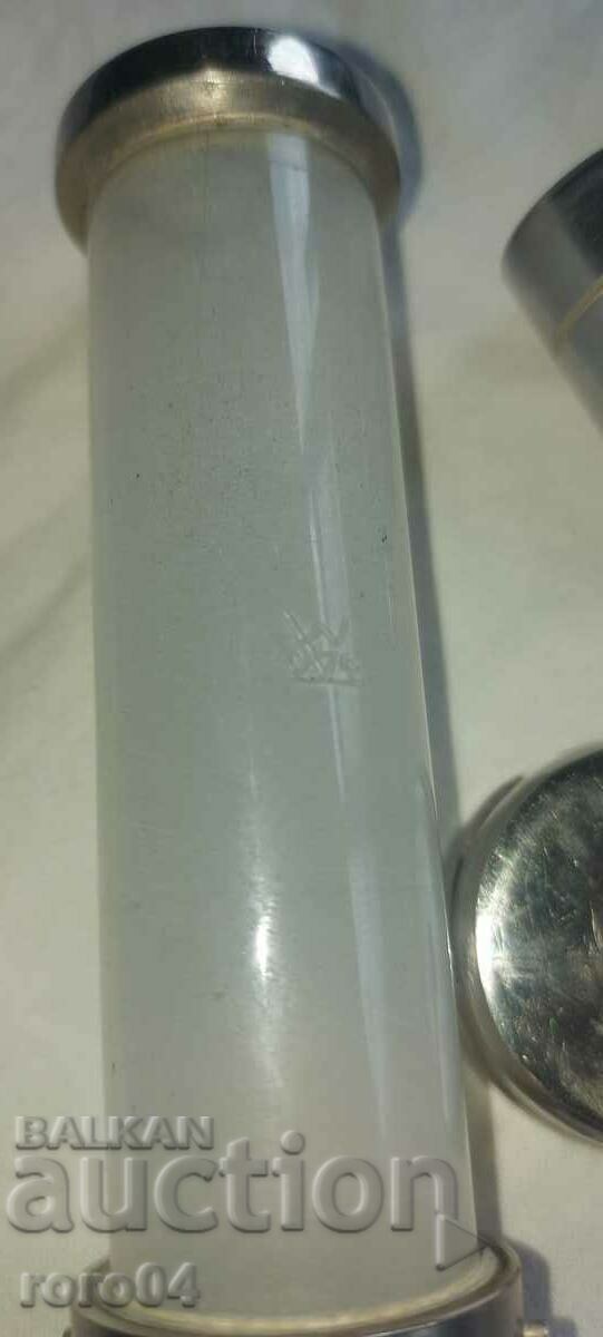 Auction  SYRINGE - 200 c.