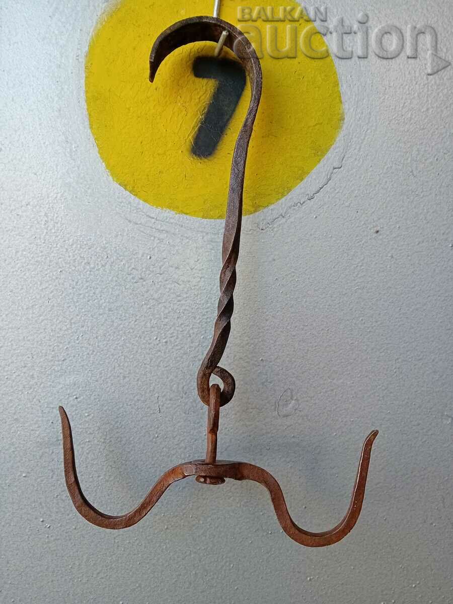 Αντικέ σφυρήλατο χειροποίητο γάντζο με νύχια - 6 Αντικέ σφυρήλατο χειροποίητο γάντζο με νύχια - 6