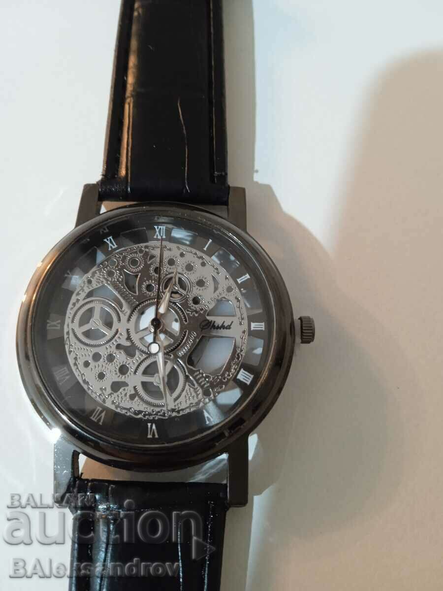 Ρολόι νέο με τιμή 2.00 BGN | € 1.02 Ρολόι νέο με τιμή 2.00 BGN | € 1.02