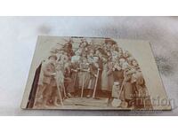 Снимка Кюстендилъ Ученици трудоваци в двора на г-зията 1921