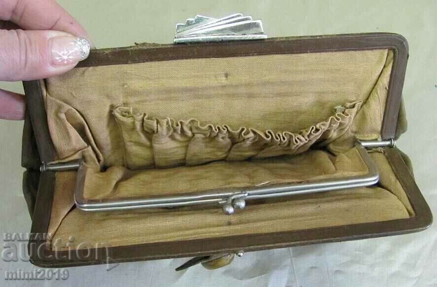 30's Women's Bag Clutch with price 35.00 BGN | € 17.90 30's Women's Bag Clutch with price 35.00 BGN | € 17.90