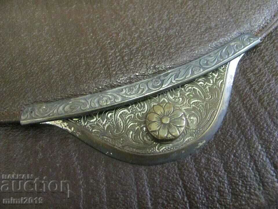 clutch de damă anilor 30 cu preț 35.00 BGN | € 17.90