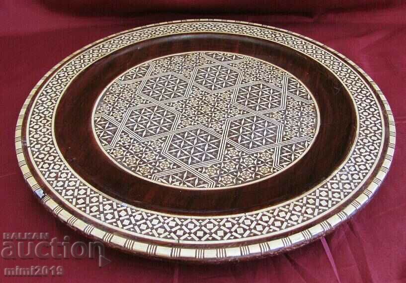 Delivery of Large Wooden Plate Delivery of Large Wooden Plate