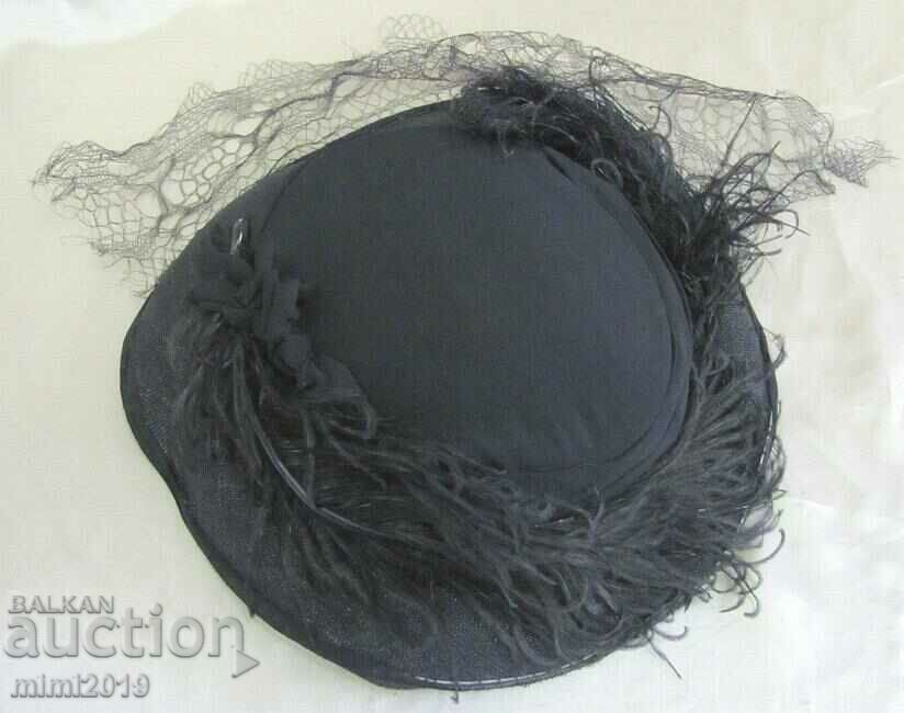 Delivery of 30's Women's Hat with Veil