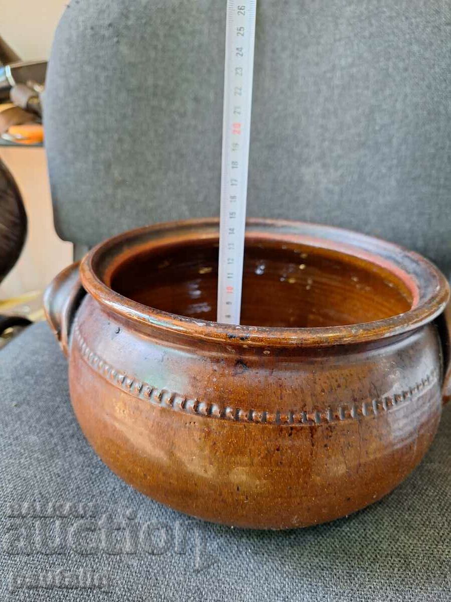 Delivery of OLD CUTTER POT CERAMIC Delivery of OLD CUTTER POT CERAMIC