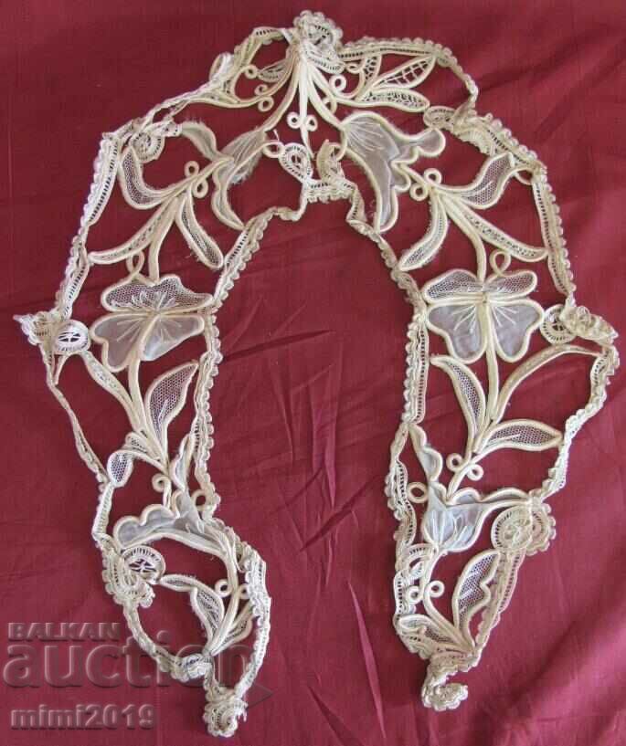 Delivery of 30 Hand Knitted Dress and Purse Collars