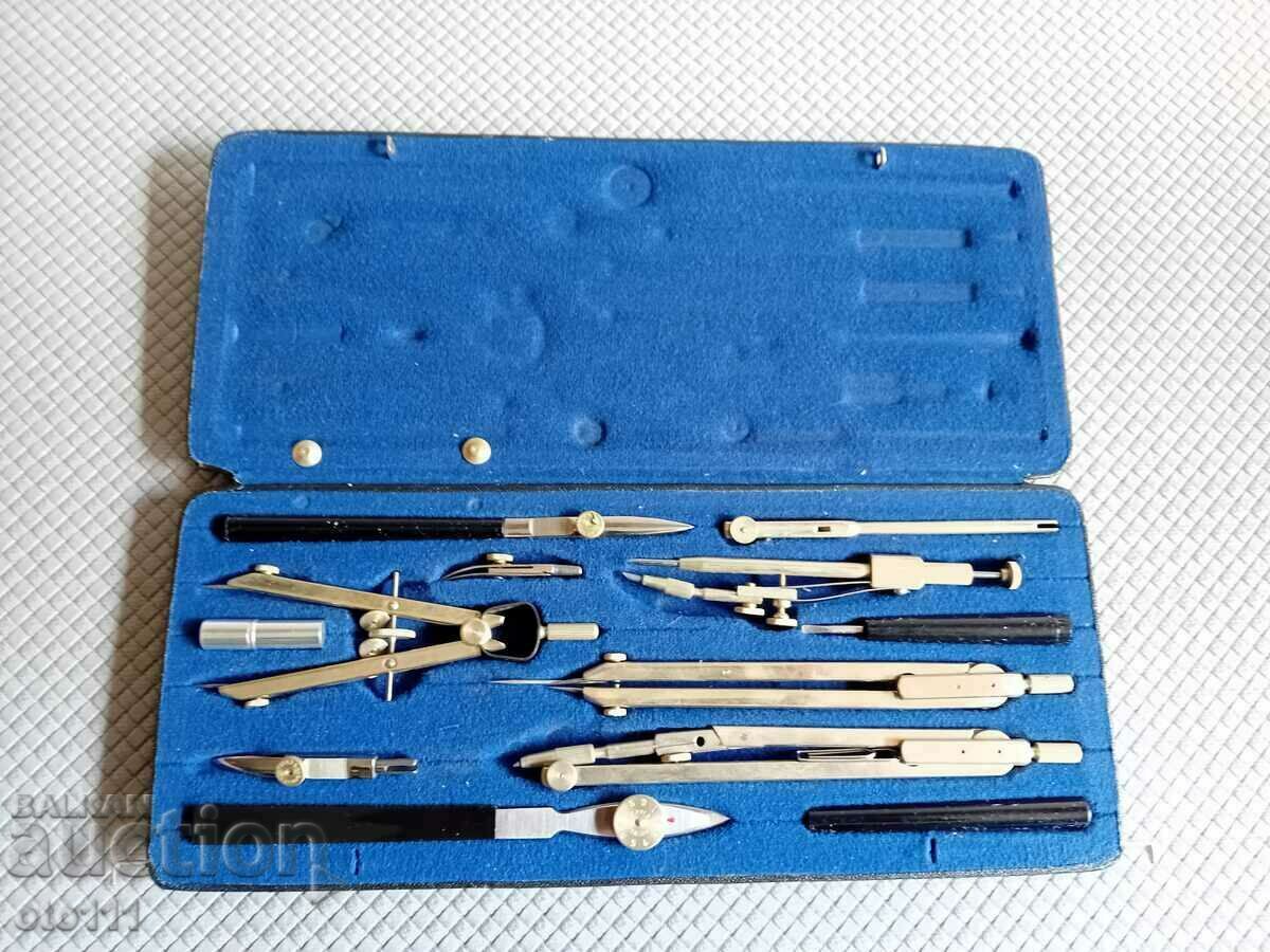 Auction RICHTER RUGGERS SET - Kopernikus VII Auction RICHTER RUGGERS SET - Kopernikus VII