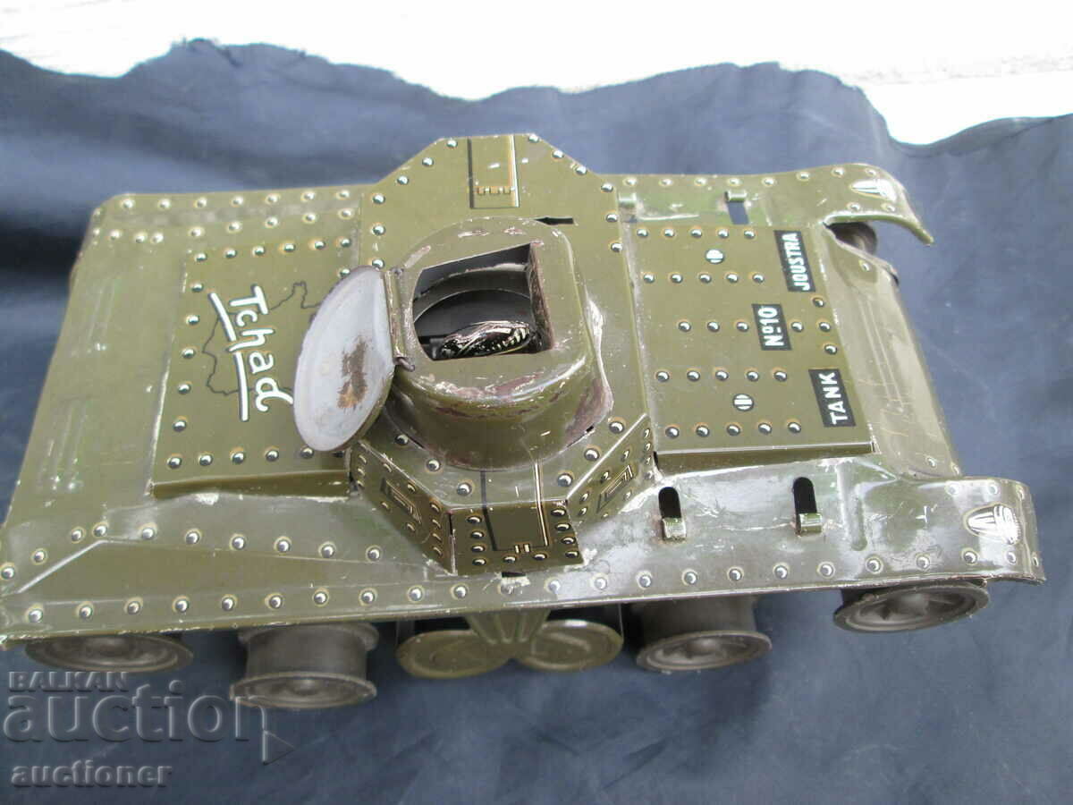 AK173 JOUSTRA TANK CHAR TCHAD -10 - 5