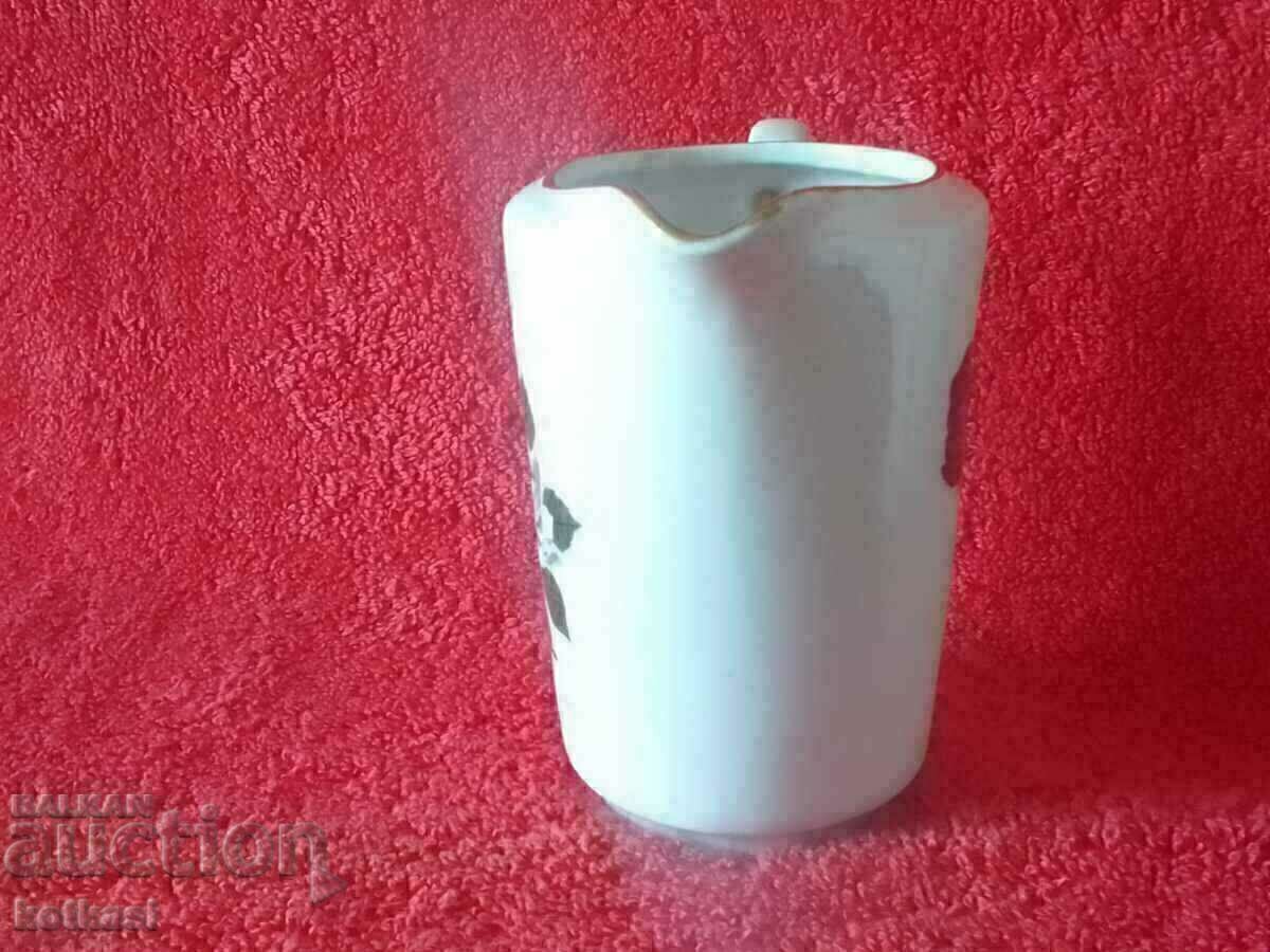 Old porcelain small jug latiera gilt Germany KAHLA with price 10.50 BGN | € 5.37 Old porcelain small jug latiera gilt Germany KAHLA with price 10.50 BGN | € 5.37