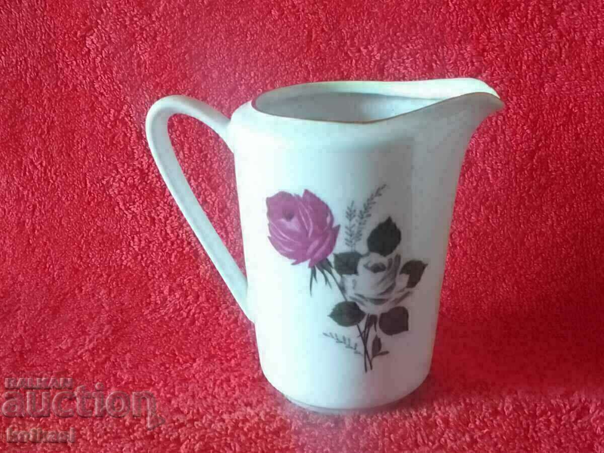 Auction Old porcelain small jug latiera gilt Germany KAHLA Auction Old porcelain small jug latiera gilt Germany KAHLA