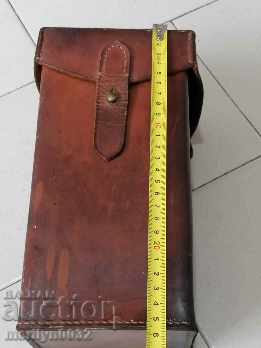 Auction WW2 WW2 Wehrmacht Leather Flap Holster Auction WW2 WW2 Wehrmacht Leather Flap Holster