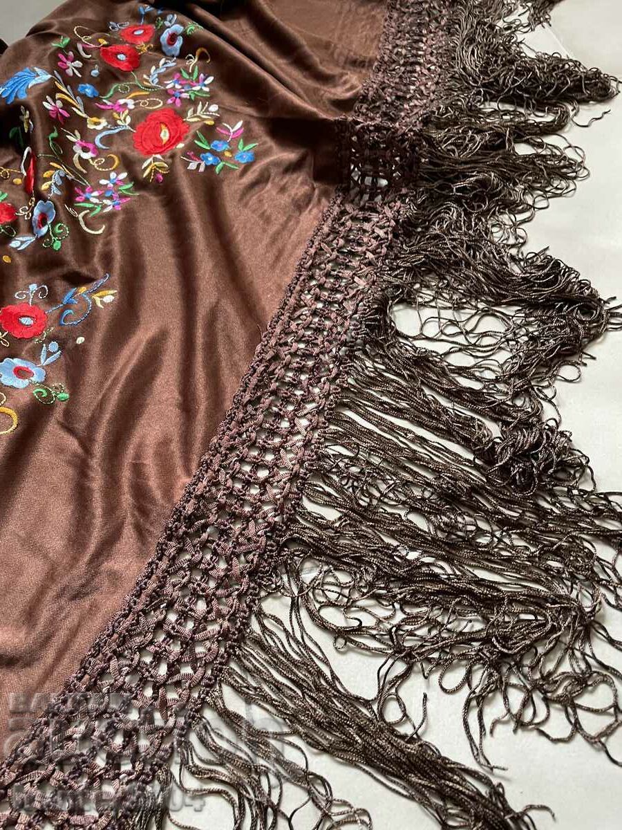 Δημοπρασία Σάλι, μαντίλα, μαντήλι Δημοπρασία Σάλι, μαντίλα, μαντήλι