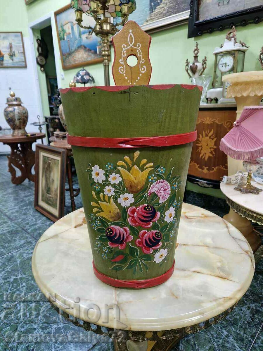 Чудесен антикварен немски дървен чадърник Чудесен антикварен немски дървен чадърник