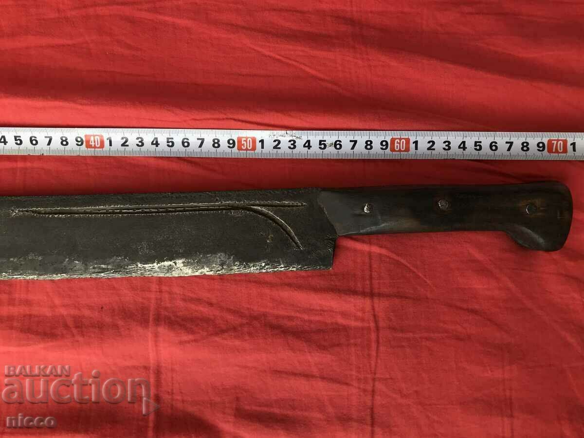 Auction Large satyrlia, karakulak, saber Auction Large satyrlia, karakulak, saber