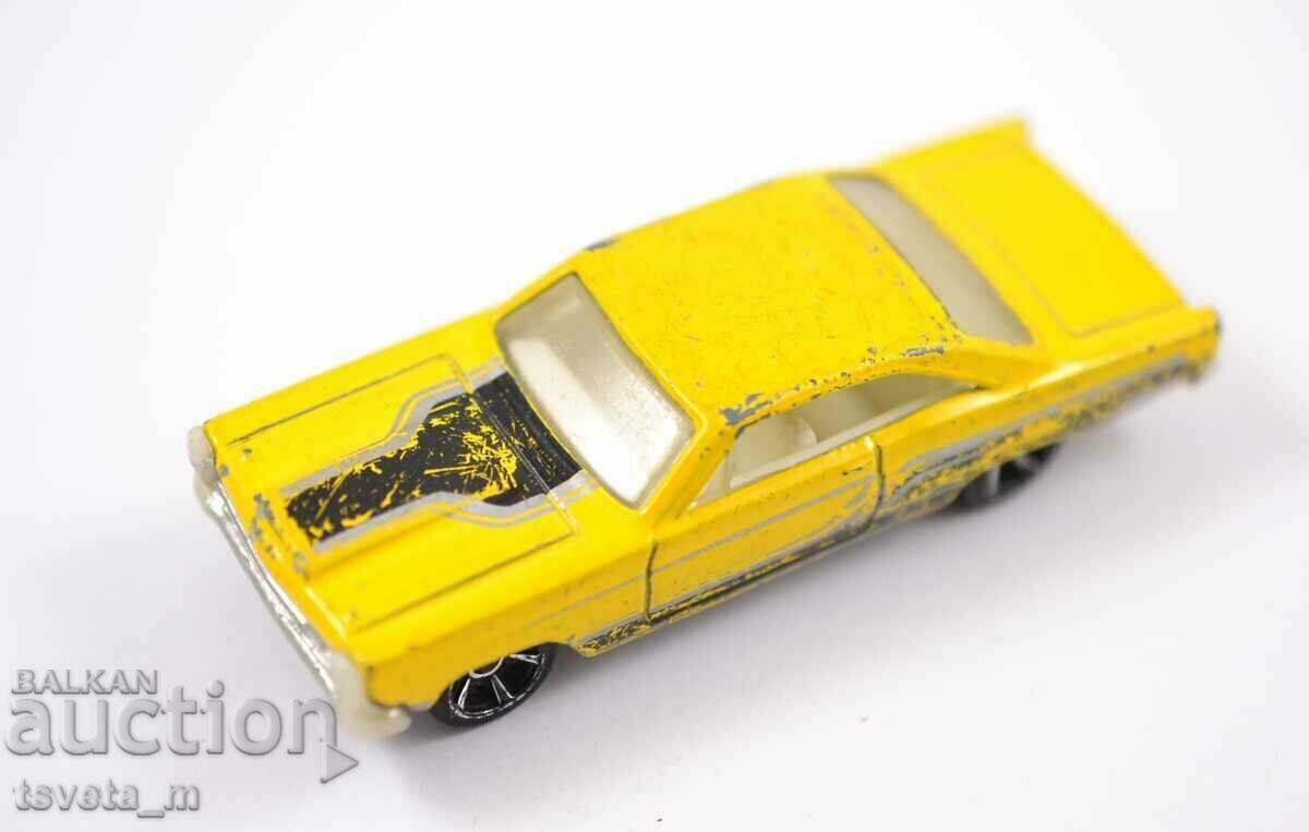 Hot Wheels Ford Fairlane GT 1966 Diecast Car
