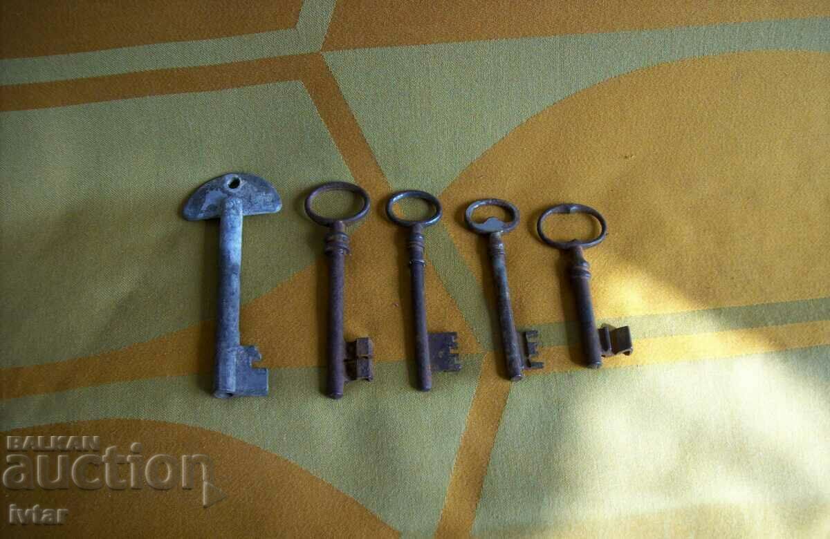 Lot of old keys - 2 - 5 Lot of old keys - 2 - 5