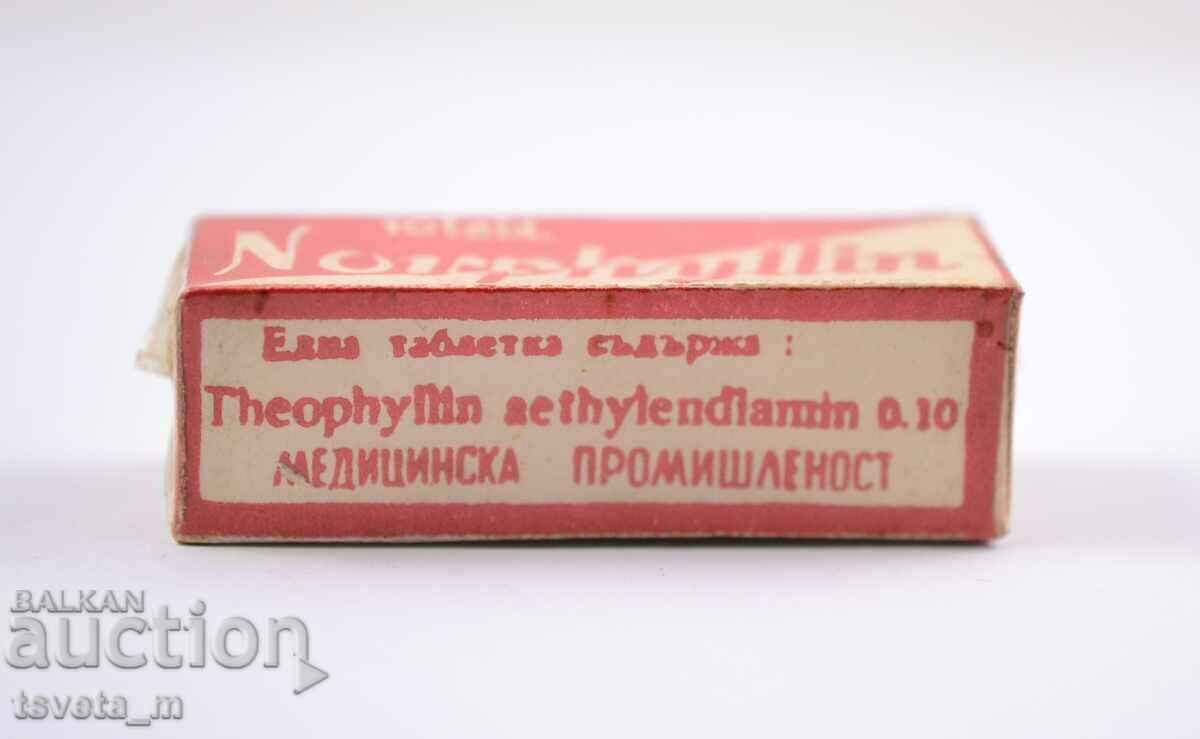 Ambalaj de epocă Novphyllin, medicament - neambalat cu preț € 2.00 | 3.91 BGN Ambalaj de epocă Novphyllin, medicament - neambalat cu preț € 2.00 | 3.91 BGN